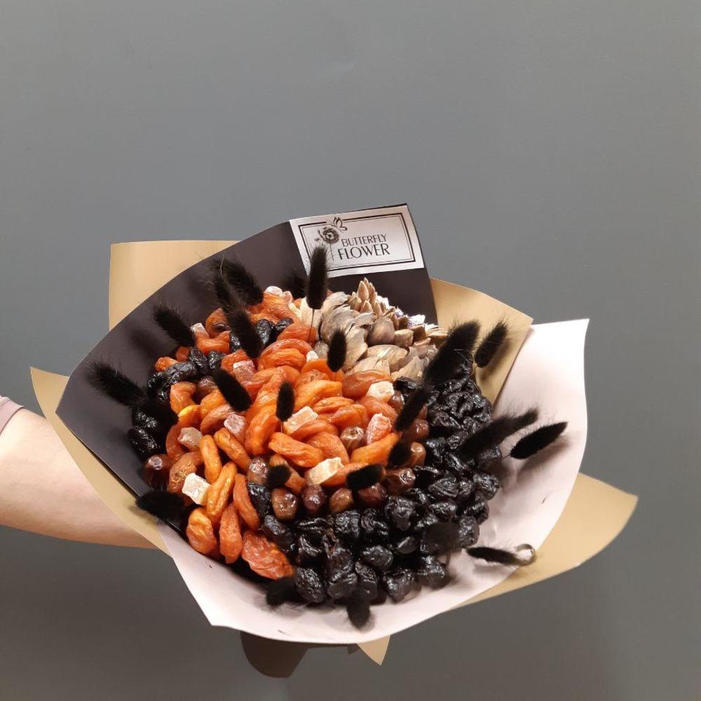 Съедобный полезный букет из сухофруктов Съедобный полезный букет из сухофруктов